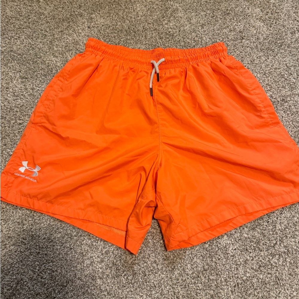Size M Under Armour Vibrant Orange Mesh Shorts